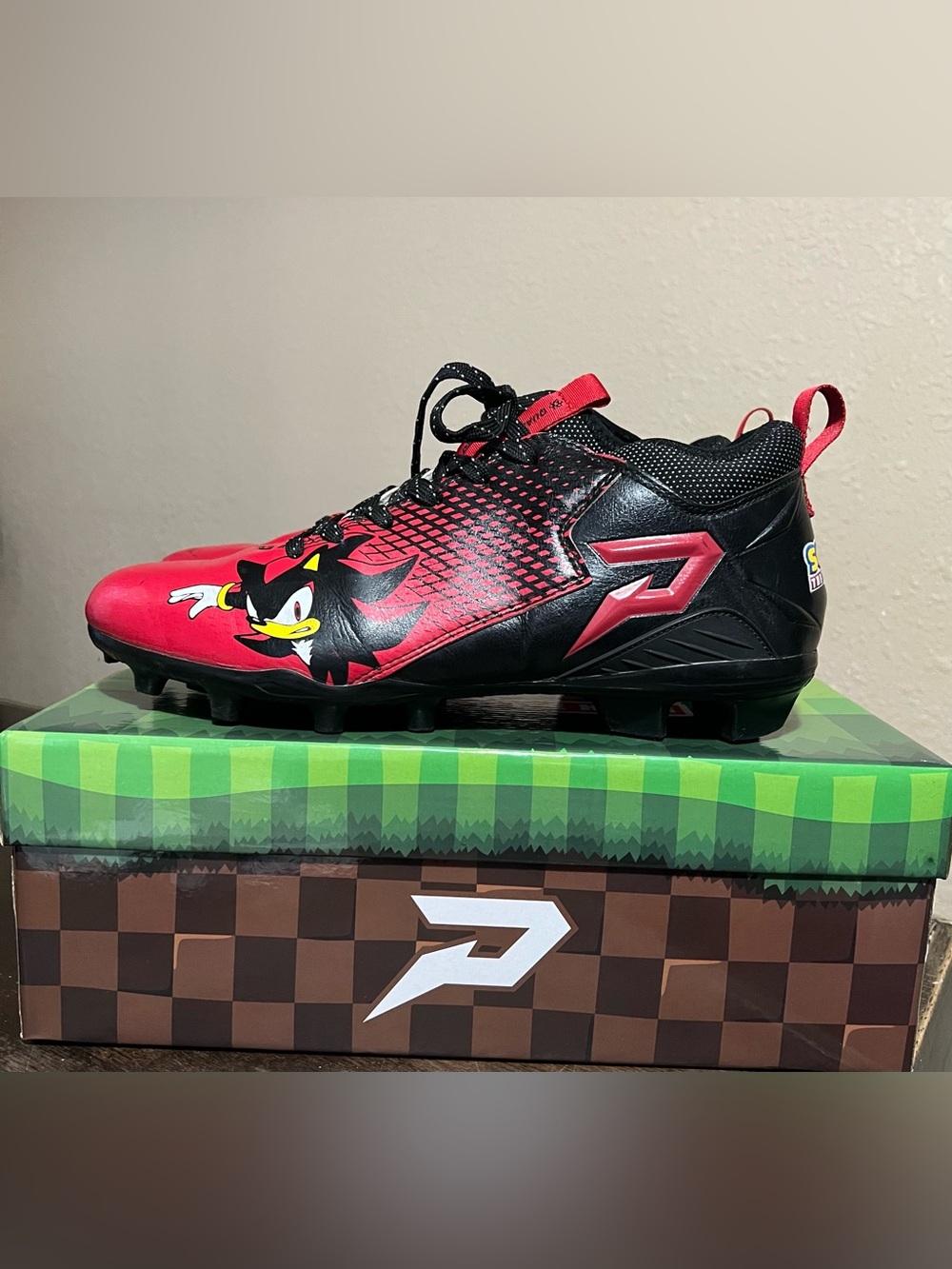 Phenom Elite Quantum Speed 2.0 Football Cleats